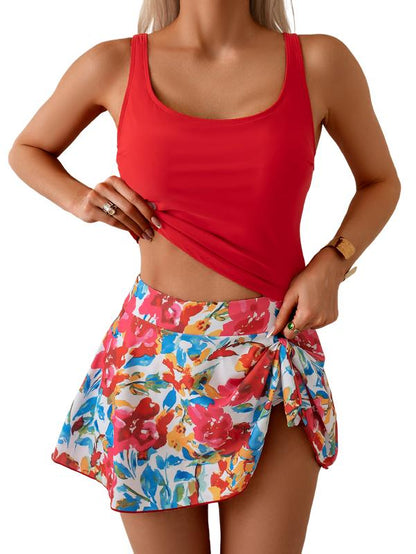 Close-up of the swim skirt