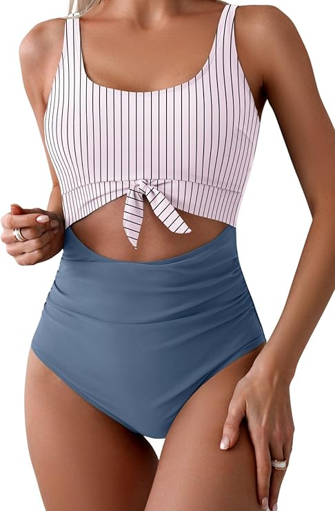Close-up of the ruched waist